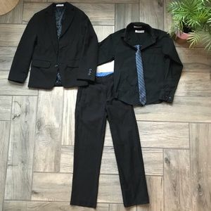 Izod boys suit set- size 8